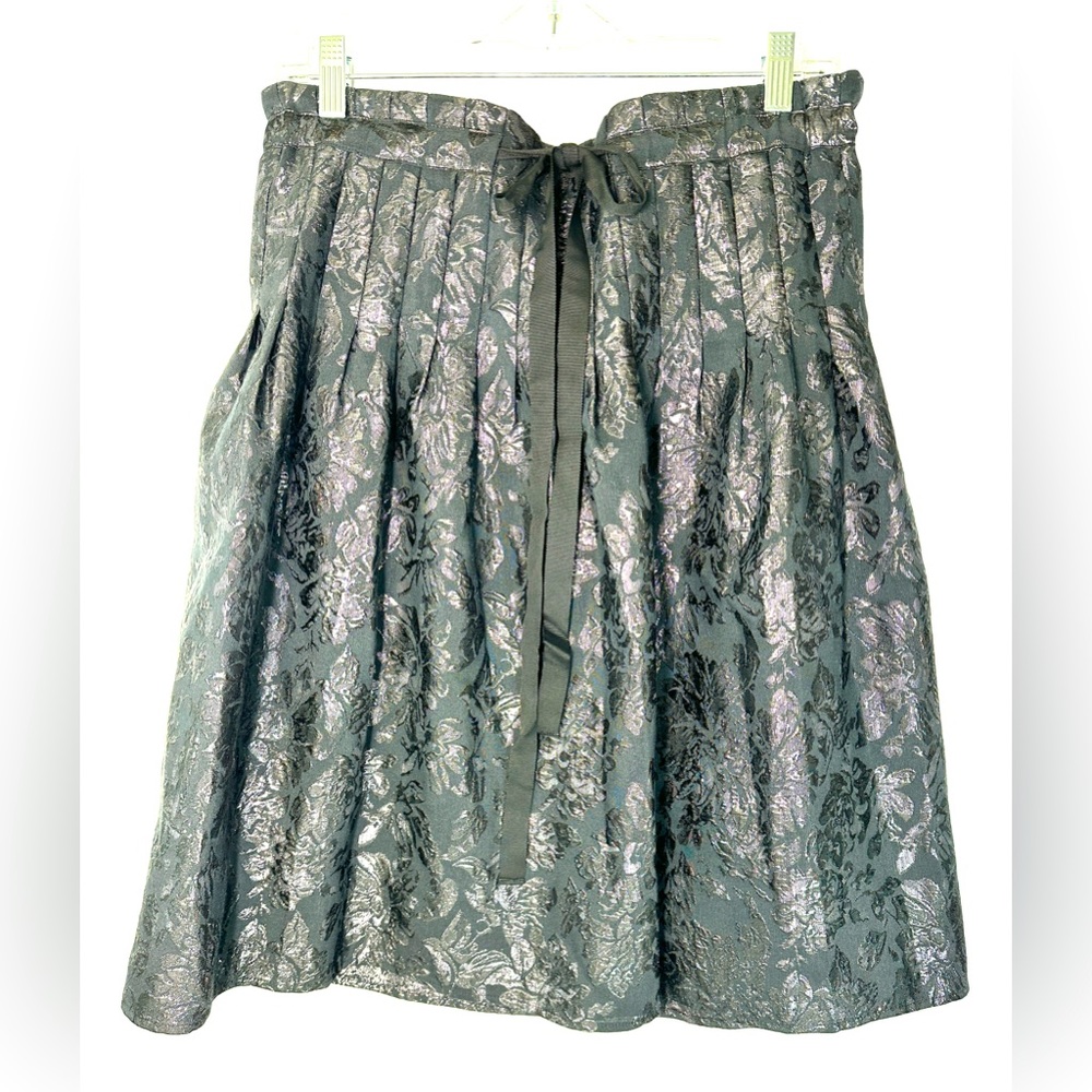 BCBGMaxazria Women Size 6 Black Gray Metallic Paper Bag Waist Pleated Skirt